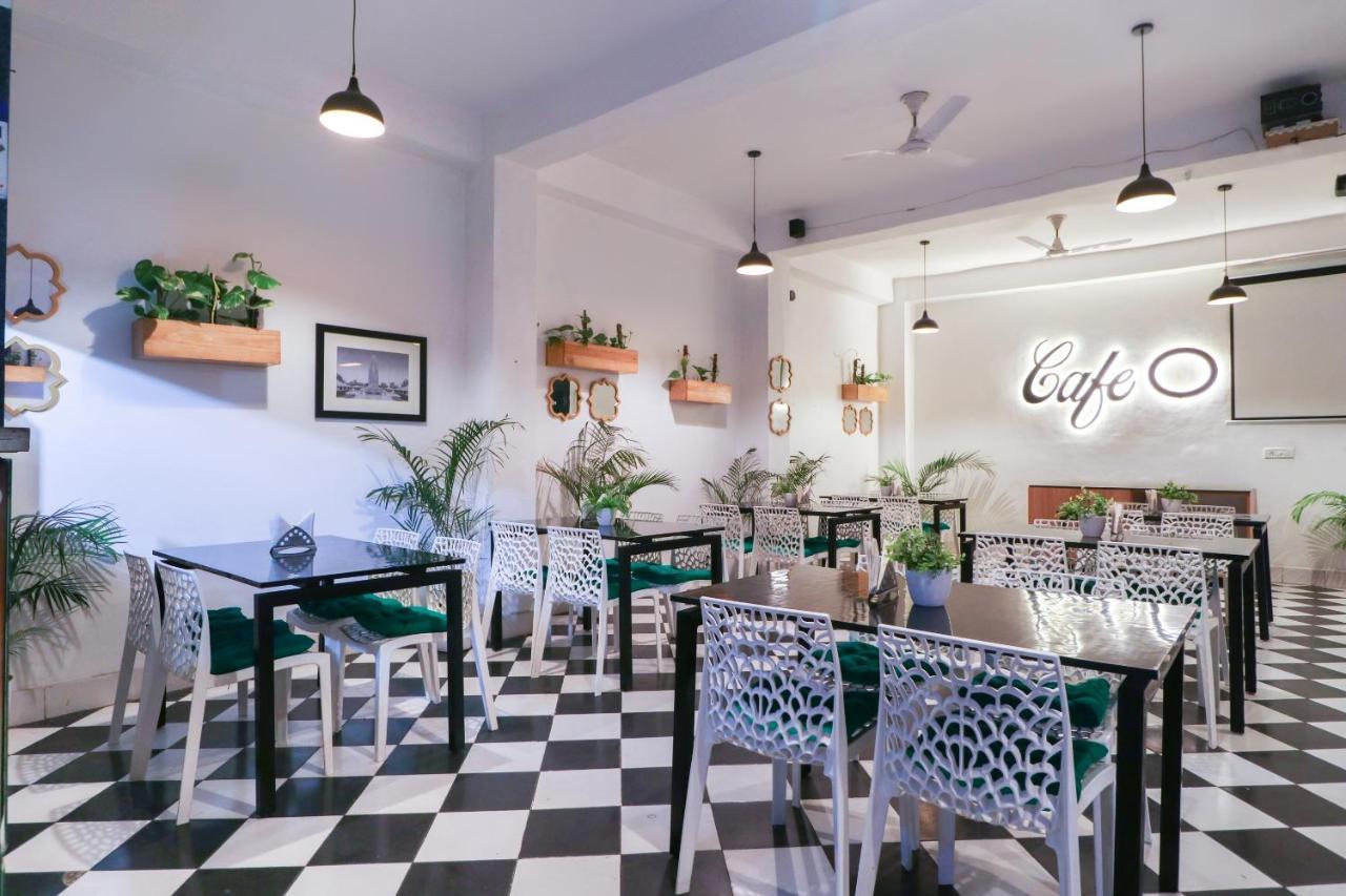 Oyo 13365 Hotel Teg Royal Amritsar Buitenkant foto