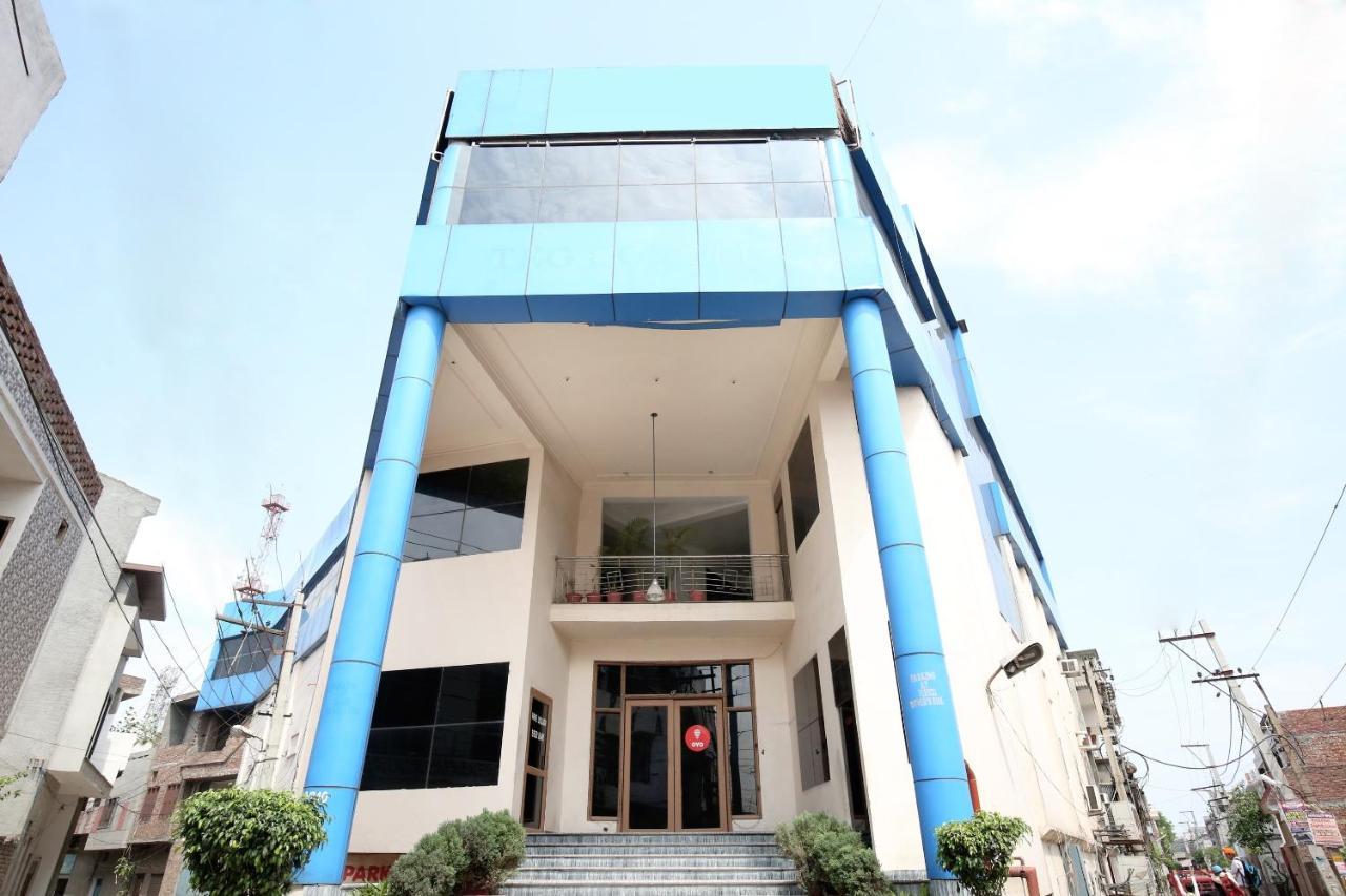 Oyo 13365 Hotel Teg Royal Amritsar Buitenkant foto