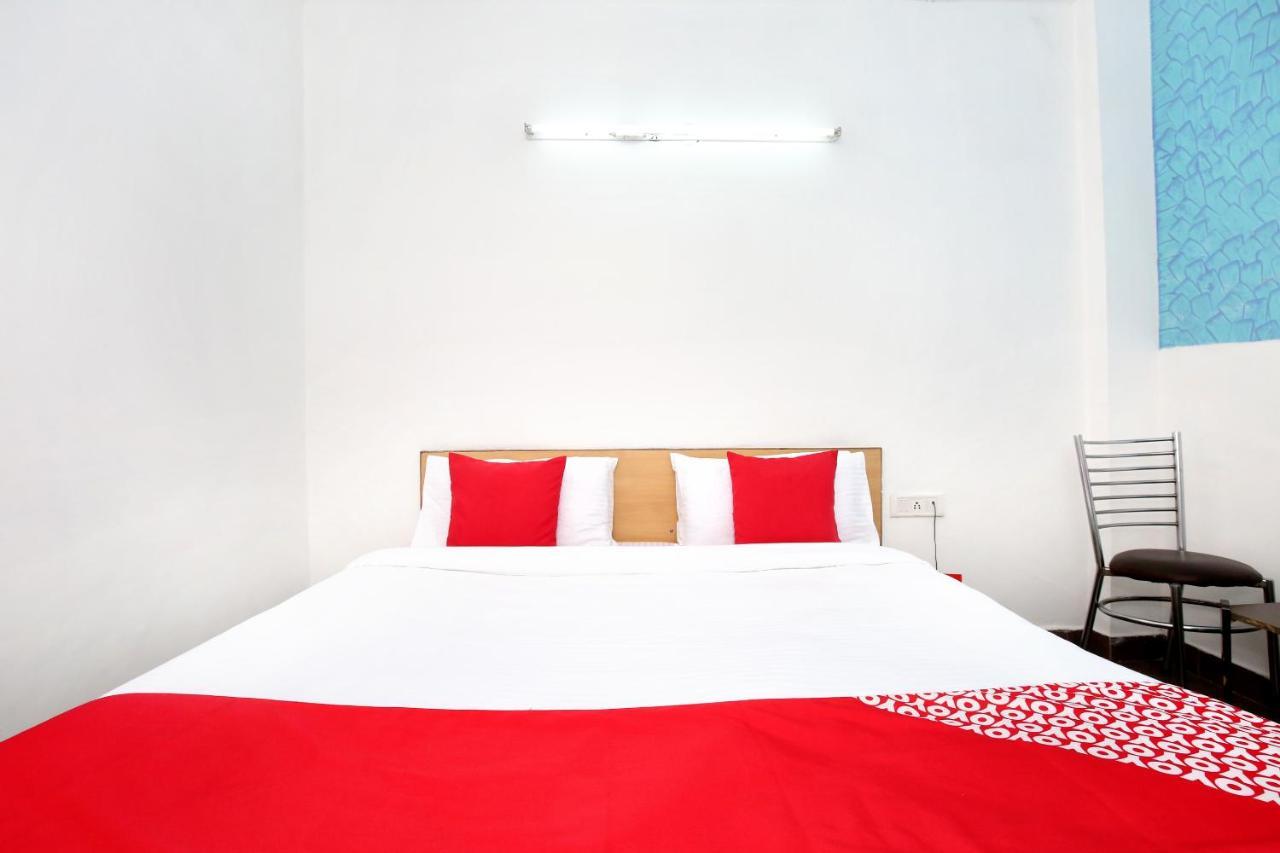 Oyo 13365 Hotel Teg Royal Amritsar Buitenkant foto